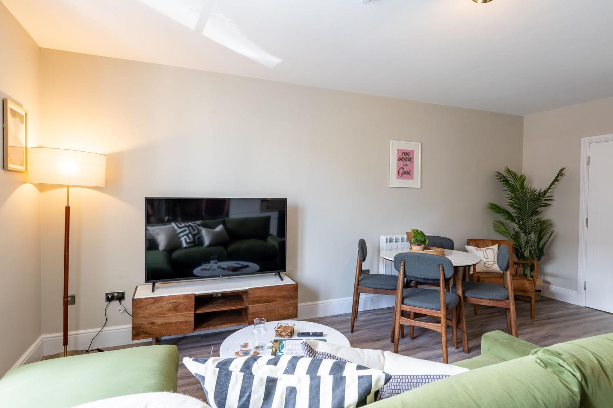 Wellington Place I Your Apartment Bristol Exterior photo